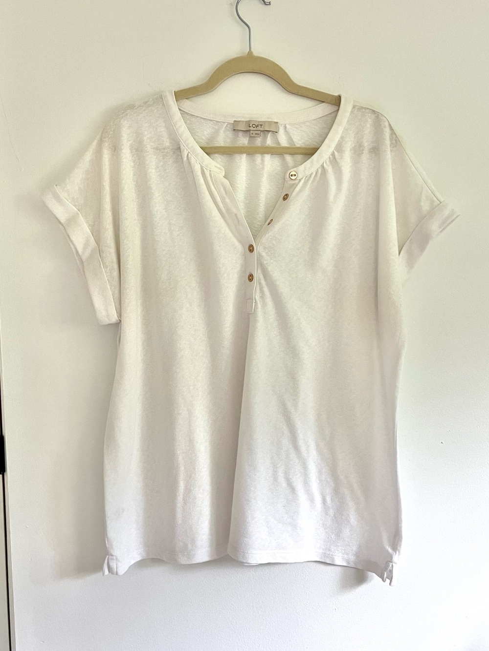 LOFT White Short-Sleeve Cotton Henley Gold Button V-Neck Lightweight Blouse Tee